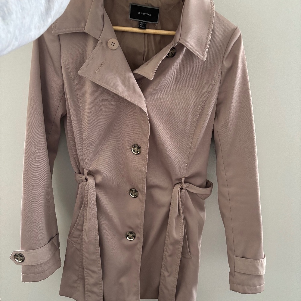 LE CHATEAU - Midi-trench in tan